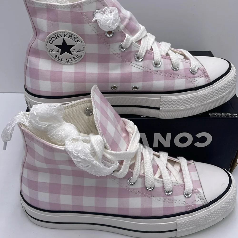 Converse WMNS Gingham High-Top Platform Sneaker A13663C
CTAS LIFT HI
SUMMIT PINK - Picture 2 of 16
